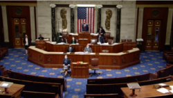 美国国会众议院院会周三就《2022财政年度国防授权》法进行辩论。（视频截图）