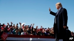 特朗普2018年10月20日在內華達州出席一場集會（美聯社）