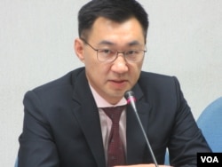 国民党立委江启臣(美国之音张永泰拍摄)