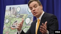 Марк Уорнер