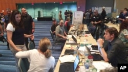 美國國土安全部代理部長伊琳杜克星期五到波多黎各視察颶風重創的情況