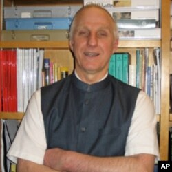 宾州大学教授梅维恒