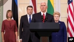 美國副總統彭斯星期一與波羅的海國家領導人等發表講話