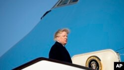 美國總統川普2017年11月10日離開中國前往越南訪問。
