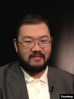 位於香港的智明研究院創辦人許楨。