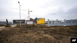 中国在塞尔维亚兴建在欧洲的第一个汽车轮胎工厂（资料照：2021年11月18日） 