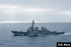 美軍希金斯號驅逐艦2017年8月在太平洋上執行任務（美國海軍圖片）。