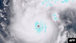 «Милтон» над Мексиканским заливом (вид из космоса) 