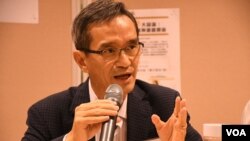 土地供應專責小組主席黃遠輝。(美國之音湯惠芸)