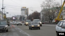 秋季的叶卡捷琳堡市中心。(美国之音白桦拍摄)