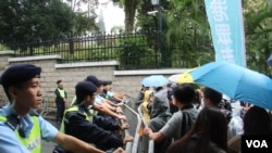 香港政黨初三遊行抗議司法覆核民選議員 