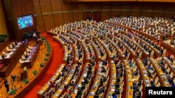 ພາບ​ທີວ​ທັດ​ຂອງກອງ​ປະ​ຊຸມ​ໃນ​ສະ​ພາ​ແຫ່ງ​ຊາດ ຫວຽດ​ນາມ ສະ​ໄໝ​ທີ 7, ນະ​ຄອນຫຼວງ ຮ່າ​ໂນຍ, 20 ພຶດ​ສະ​ພາ 2024. REUTERS/Thinh Nguyen/File Photo