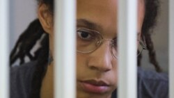 俄羅斯法官判處美國籃球明星格里納9年刑期