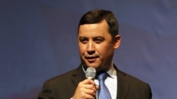 加拿大港裔議員莊文浩淪微信攻擊標靶