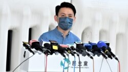 民主黨主席羅健熙對立法會通過選舉修例表示失望，批評是達致普選的倒退， 他強調民主黨仍然會在狹縫中生存，至於是否參選留待9月會員大會決定 (美國之音湯惠芸)