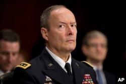 美国国安局长基思•亚历山大10月2日在国会山作证