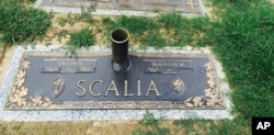 保守派大法官安东宁·斯卡利亚的墓地