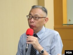 台灣師範大學政治系教授范世平