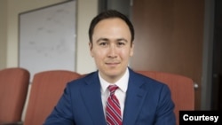 美國塔夫茨大學政治科學副教授邁克爾·貝克利（貝克利本人提供)