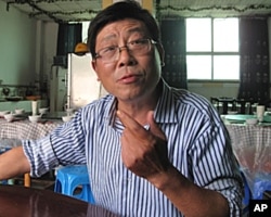 高阳镇官员李明静