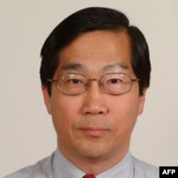 政大国关中心研究员丁树范教授