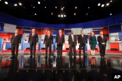 在威斯康辛州的密尔沃基,共和党总统参选人进行第四次辩论（2015年11月10日）