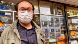 今年7月主動辭職的前屯門區議員何國豪表示，當時政府就宣誓”放風“就是要”趕走”民主派區議員，他認為與其要宣誓後被DQ，不如自己主動辭職，對於49名民主派區議員被DQ，他坦言無力感很大 (美國之音湯惠芸)