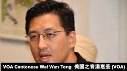 香港民主黨立法會議員林卓廷表示將追究元朗襲擊事件的責任（攝影：美國之音湯惠芸）