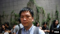 鍾先生認為絕食是逼不得已的抗議方式