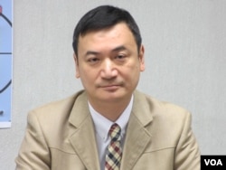 前国安会副秘书长、台湾大学教授杨永明（美国之音张永泰拍摄）