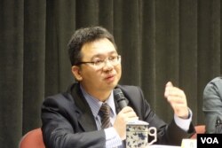 台灣國家發展委員會產業發展處處長詹方冠 (美國之音張佩芝 拍攝）