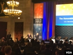 美國財長努欽在美國商會說，美方希望促進對華出口，以削減雙方巨大貿易不平衡， 並表示希望避免貿易戰 （VOA 蕭洵攝影）