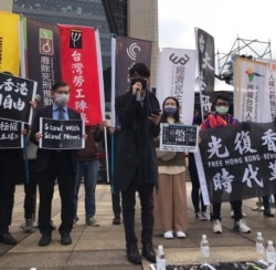 位於台北的香港邊城青年執行委員馮詔天 (美國之音記者顧展瓏攝)