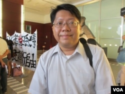台灣反黑箱服貿民主陣線召集人賴中強(美國之音張永泰拍攝)