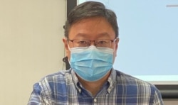 公民党前立法会议员、浸会大学政治及国际关系学系副教授陈家洛表示，“未审先囚”对民主派初选47人案，被还柙接近一年的被告极之不公平 （美国之音/汤惠芸）