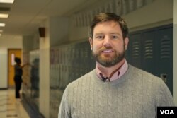 “理念公立特许学校”校长贾斯廷•瑞德斯托姆（美国之音莫干生 拍摄）