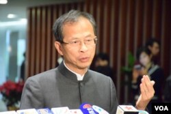 香港立法會主席曾鈺成。（美國之音湯惠芸攝）