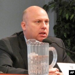 傳統基金會的亞洲經濟研究員德雷克.希斯瑟斯