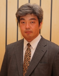 日本東京大學公共政策研究所教授鈴木一人