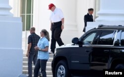 特朗普总统7月14日离开白宫，前往维吉尼亚州斯特灵的特朗普国家高尔夫俱乐部。