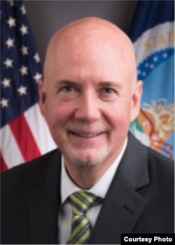 美国农业部海外服务署署长艾斯利（美国农业部照片）