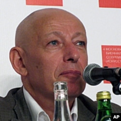 當代藝術雙年展領導人巴克什坦