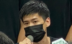 民主派立法會初選超級區議會勝選人、荃灣區議員岑敖暉。（美國之音湯惠芸攝）