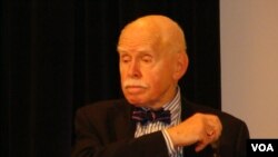 孔傑榮 紐約大學法學教授