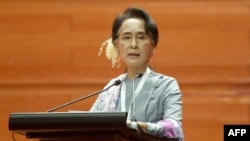 缅甸民主斗士昂山素季（资料图）