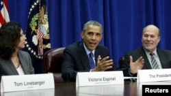 美国总统奥巴马在首都华盛顿美国农业部出席有关TPP的农业与商界领导人会议。 （2015年10月6日）