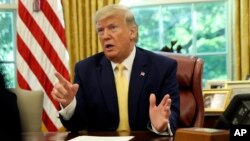 特朗普總統在白宮橢圓形辦公室會晤中國副總理劉鶴 (2019年10月11日)