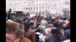 美领养父母和孩子访问俄罗斯