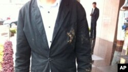 10月23日东师古被打后的探访者