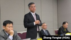 台湾陆委会与政治大学法学院共同举办中国居住证对台湾的冲击与影响座谈会（美国之音张永泰拍摄）